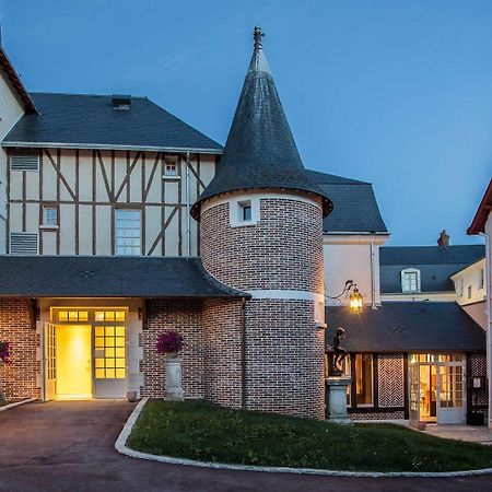 Relais Des Trois Chateaux Hotel-Restaurant - Teritoria Cour-Cheverny Exterior photo