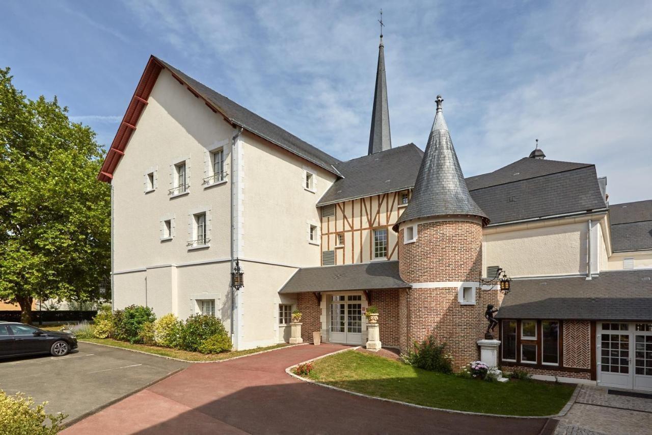 Relais Des Trois Chateaux Hotel-Restaurant - Teritoria Cour-Cheverny Exterior photo