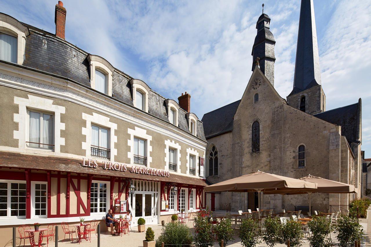Relais Des Trois Chateaux Hotel-Restaurant - Teritoria Cour-Cheverny Exterior photo
