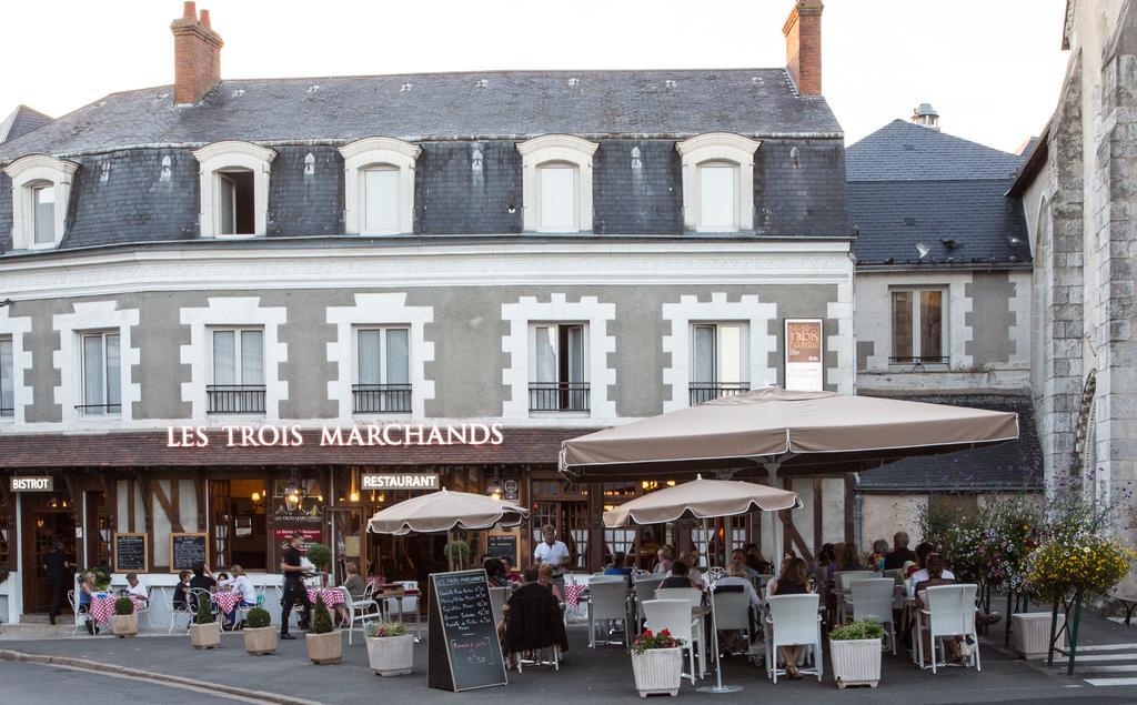 Relais Des Trois Chateaux Hotel-Restaurant - Teritoria Cour-Cheverny Exterior photo