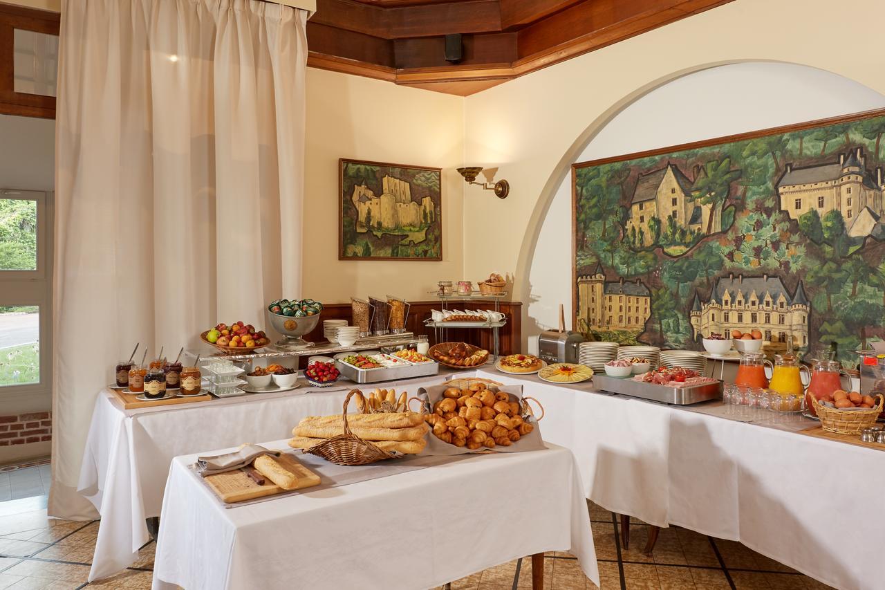 Relais Des Trois Chateaux Hotel-Restaurant - Teritoria Cour-Cheverny Exterior photo